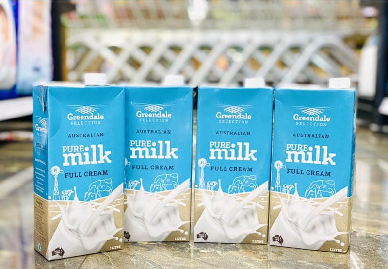 Trẻ 12 tháng tuổi nên uống sữa gì để phát triển tốt nhất?