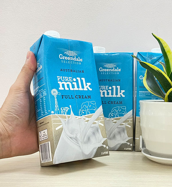 Sữa tươi Úc nguyên kem và tách kem