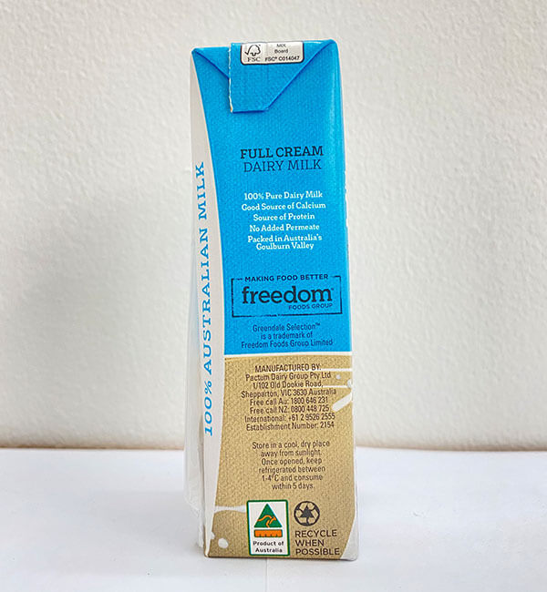 sua-tuoi-uc-nguyen-kem-hop-200ml-2 sua tuoi uc nguyen kem hop 200ml 2