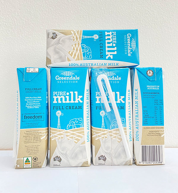 sua-tuoi-uc-nguyen-kem-hop-200ml-4 sua tuoi uc nguyen kem hop 200ml 4