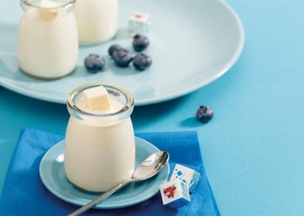 Các món ăn từ sữa tươi Úc nguyên kem 2 Sữa chua phô mai béo ngậy